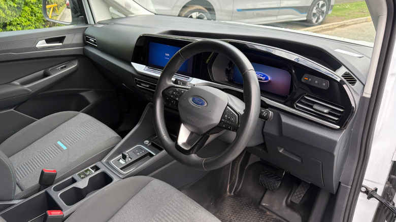 Ford Transit Connect 250 L2 Petrol 1.5 EcoBoost PHEV 150 Active FlexCab Van Auto